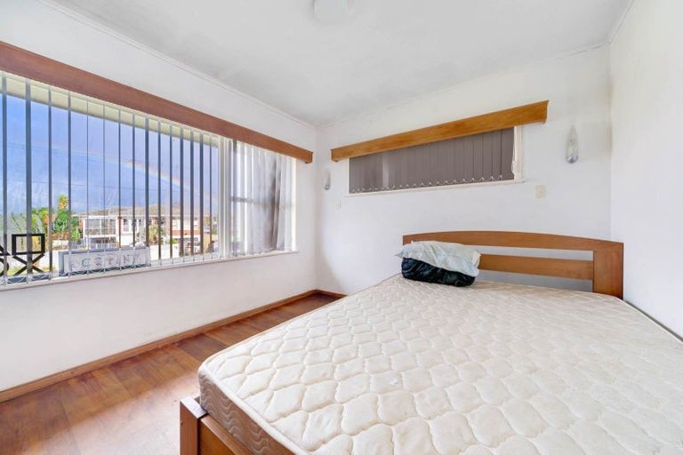 Photo of property in 30 Ingram Street, Papakura, 2110