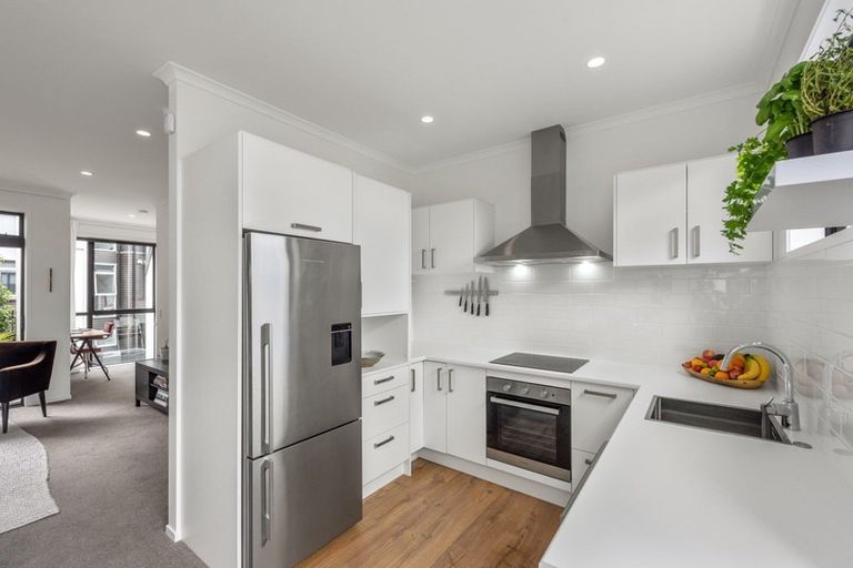 Photo of property in 10 Mayfly Lane, Hobsonville, Auckland, 0616