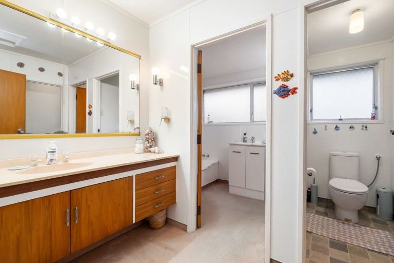 Photo of property in 18 Kokich Crescent, Onerahi, Whangarei, 0110