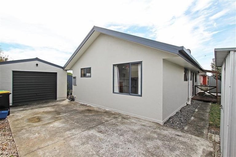 Photo of property in 15 Duffy Place, Stoke, Nelson, 7011