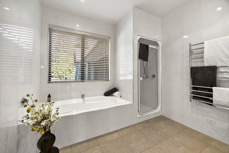 Photo of property in 28 Macwhinney Drive, Drury, 2577