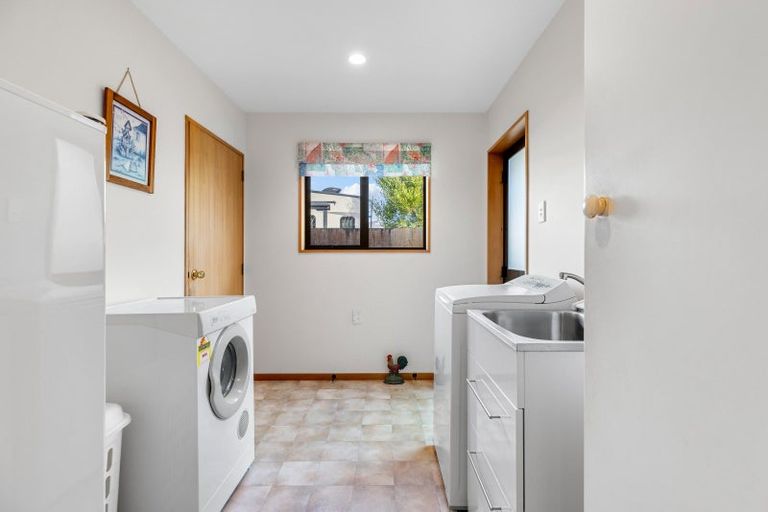 Photo of property in 3 Mountain View Place, Leeston, 7632