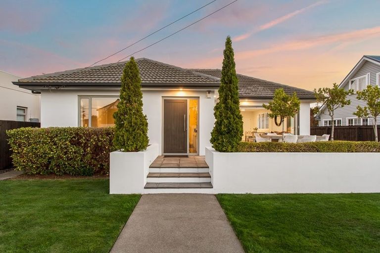 Photo of property in 178 Knowles Street, St Albans, Christchurch, 8052