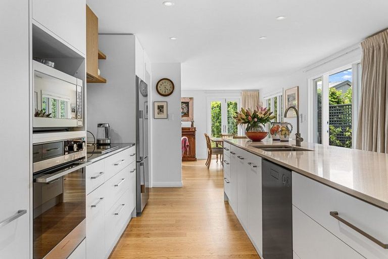 Photo of property in 2 Heberden Avenue, Sumner, Christchurch, 8081