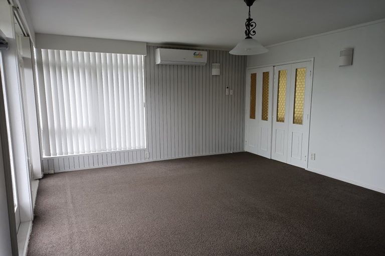 Photo of property in 19 Fields Road, Manurewa, Auckland, 2102