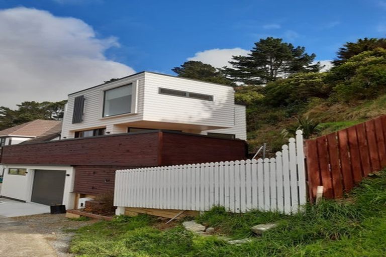 Photo of property in 31 Percy Dyett Drive, Karori, Wellington, 6012