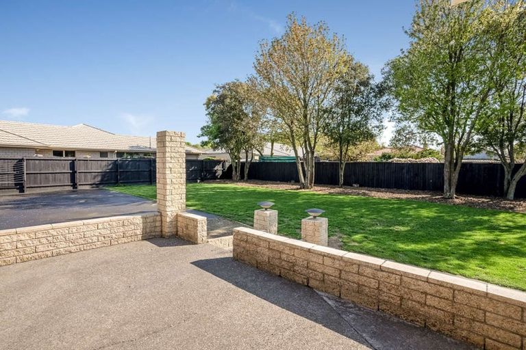 Photo of property in 10 Bellina Place, Broomfield, Christchurch, 8042