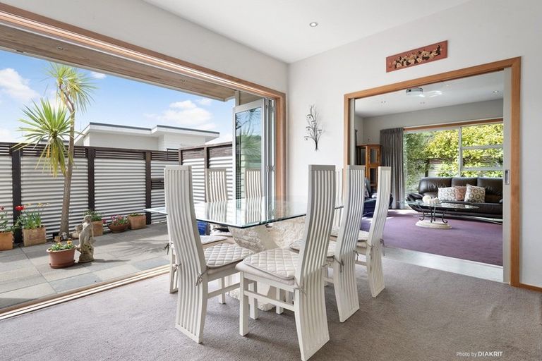 Photo of property in 3 Halewood Grove, Churton Park, Wellington, 6037