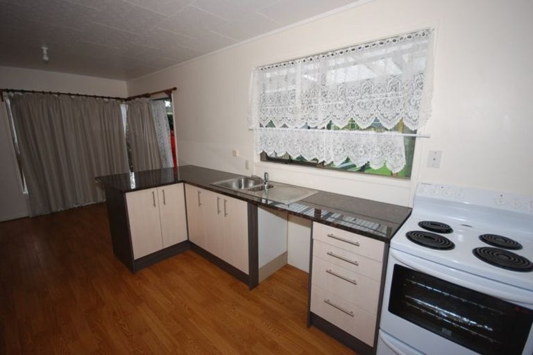 Photo of property in 57 Ferndown Avenue, Papatoetoe, Auckland, 2025