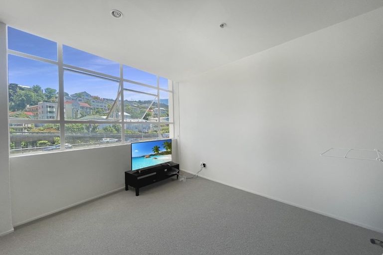 Photo of property in Hume House, 12/152u The Terrace, Wellington Central, Wellington, 6011