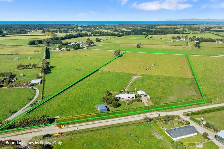 Photo of property in 221 Smiths Road, Leithfield, Amberley, 7481