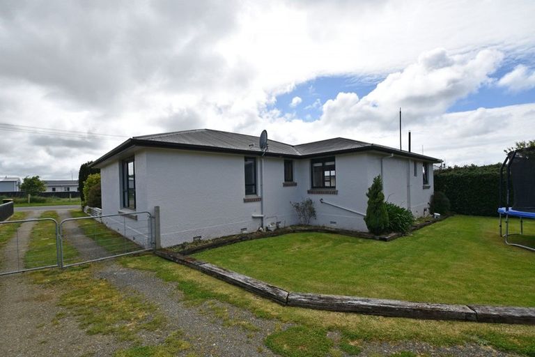 Photo of property in 58 Kilmarnock Street, Wallacetown, 9816
