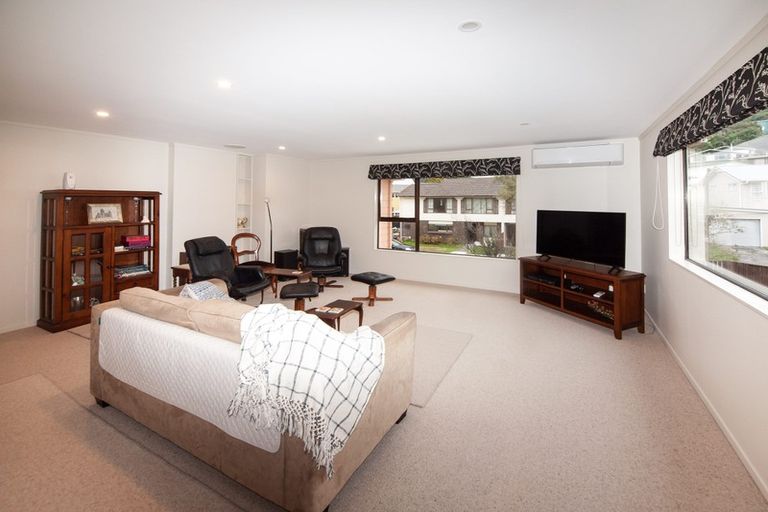 Photo of property in 40 Cortina Avenue, Johnsonville, Wellington, 6037