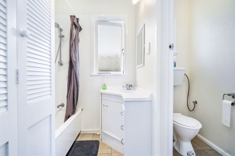 Photo of property in 219a Fox Street, Hamilton East, Hamilton, 3216