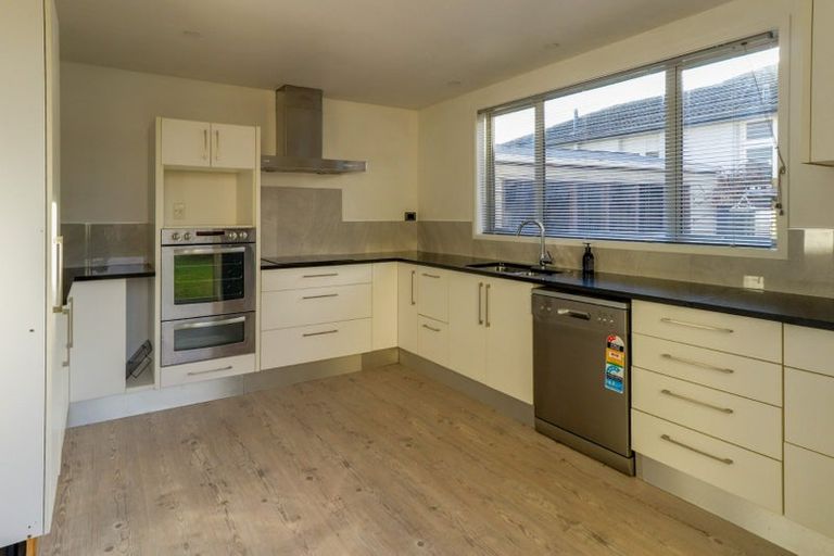 Photo of property in 292 Tay Street, Turnbull Thomson Park, Invercargill, 9810