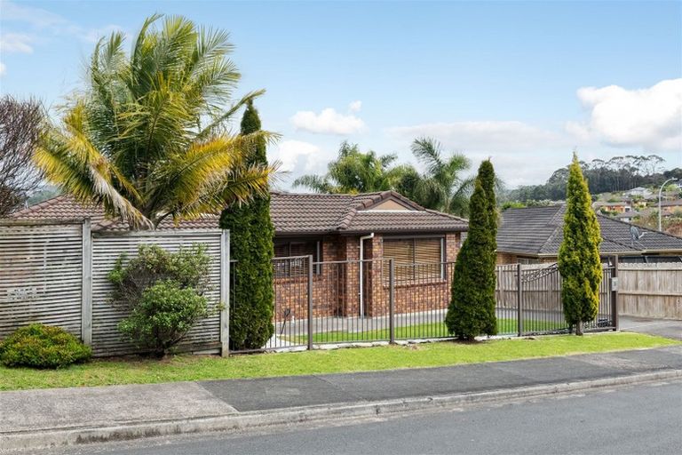 Photo of property in 3 Hornsey Avenue, Henderson, Auckland, 0612