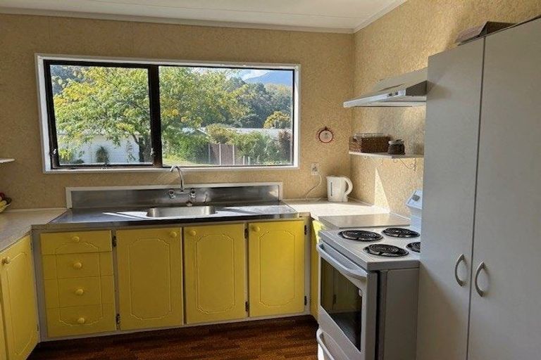 Photo of property in 1 Emme Allan Road, Kawerau, 3127