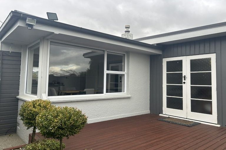 Photo of property in 16a Pine Crescent, Hargest, Invercargill, 9810