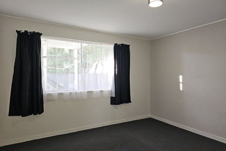 Photo of property in 3/35 Mana Esplanade, Paremata, Porirua, 5026
