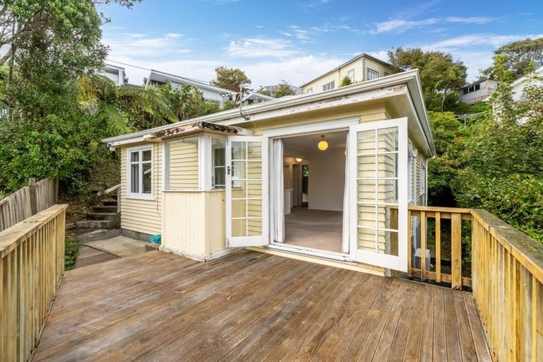 Photo of property in 3 Vautier Avenue, Wadestown, Wellington, 6012