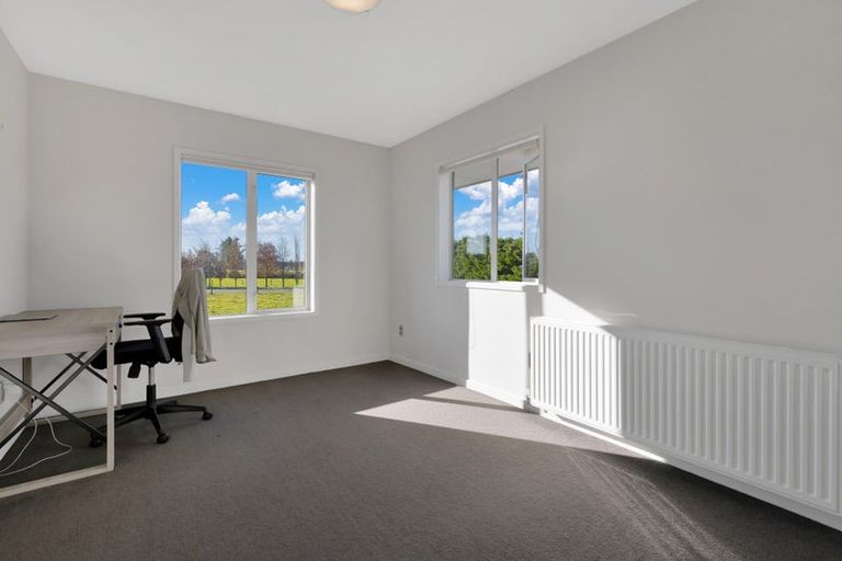 Photo of property in 20 Camwell Park, Flaxton, Kaiapoi, 7691