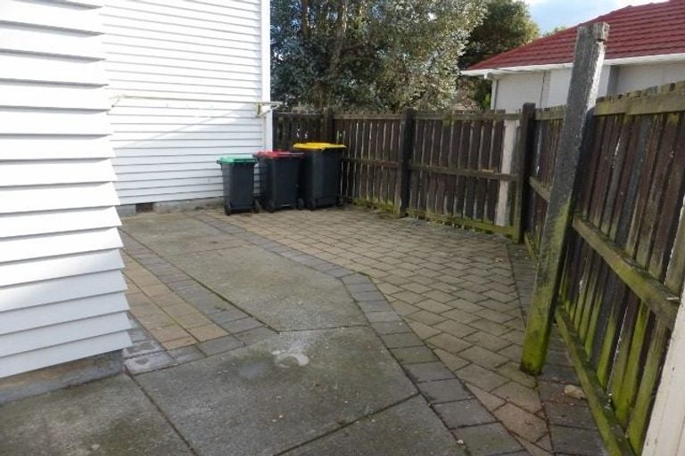 Photo of property in 36 Sylvan Street, Hillmorton, Christchurch, 8024