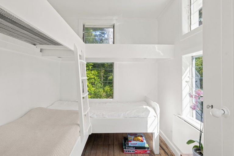 Photo of property in 25 Matheson Bay Road, Leigh, 0985