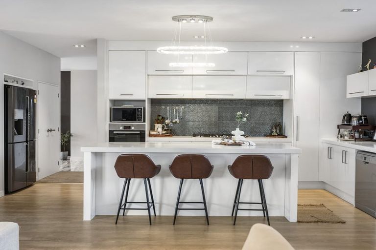 Photo of property in 31 Aldon Lane, The Gardens, Auckland, 2105