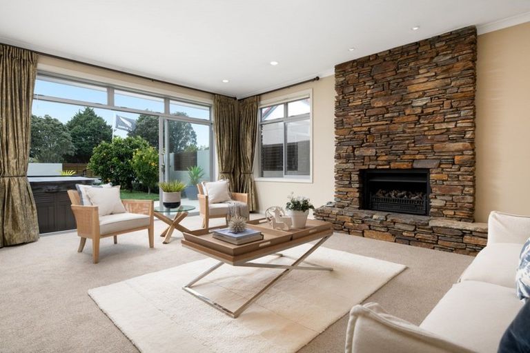 Photo of property in 25 Berwick Place, Mount Maunganui, 3116