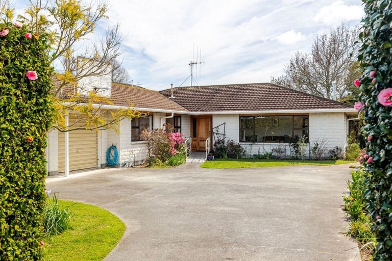 Photo of property in 43 Long Melford Road, Awapuni, Palmerston North, 4412