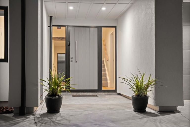 Photo of property in 11 Wilson Way, Waikanae, 5036