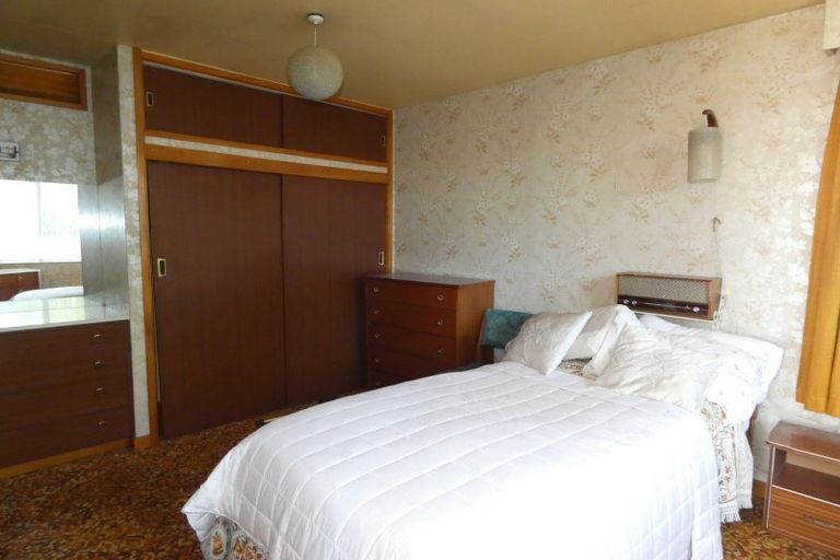 Photo of property in 57 Peel Street, Westport, 7825