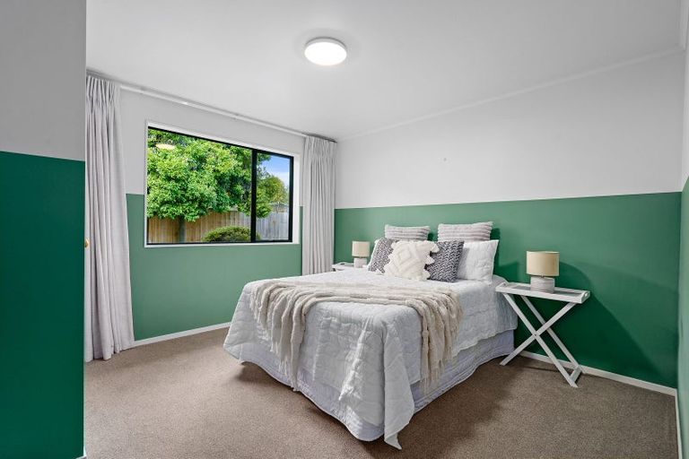 Photo of property in 24 Taylor Street, Cambridge, 3434