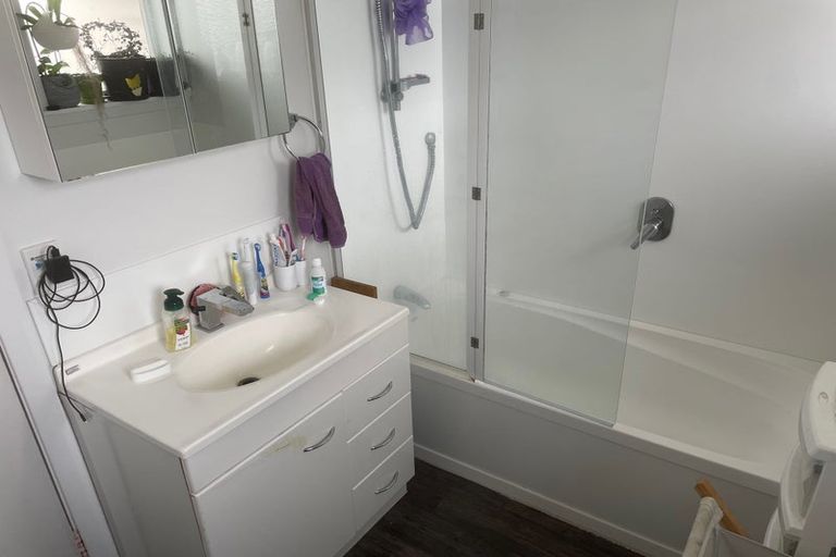 Photo of property in 25 Tuckers Road, Redwood, Christchurch, 8051