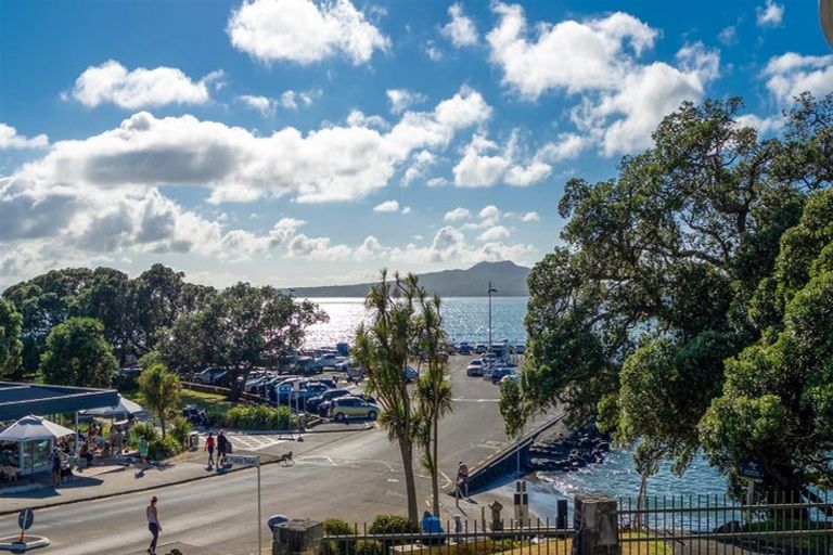 Photo of property in 1/7 The Promenade, Takapuna, Auckland, 0622