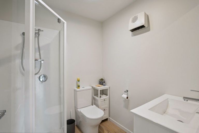 Photo of property in 45 Cheviot Street, Jacks Point, 9371