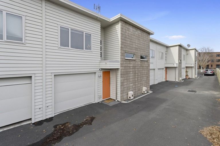 Photo of property in 39u2 Norton Road, Frankton, Hamilton, 3204