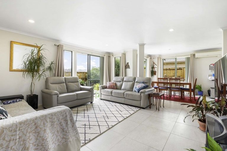 Photo of property in 23 Nobleman Place, Hamilton East, Hamilton, 3216