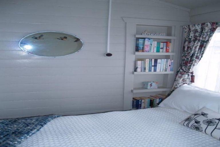 Photo of property in 47 Moana Street, Otaki Beach, Otaki, 5512