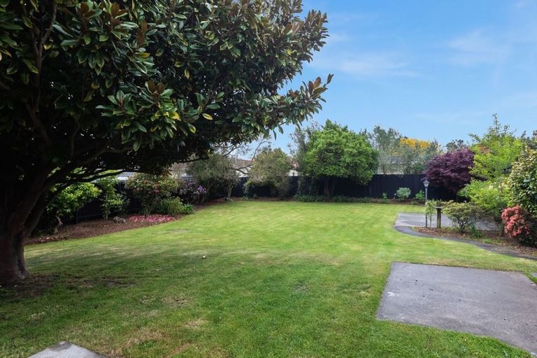 Photo of property in 51 Stillwater Avenue, Burwood, Christchurch, 8083