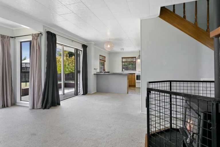 Photo of property in 24 Invergarry Road, Hilltop, Taupo, 3330