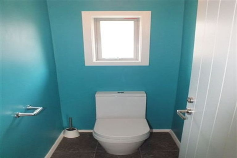 Photo of property in 207 Grahams Road, Burnside, Christchurch, 8053