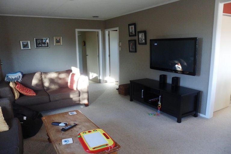 Photo of property in 14 Kaimanawa Street, Paraparaumu, 5032