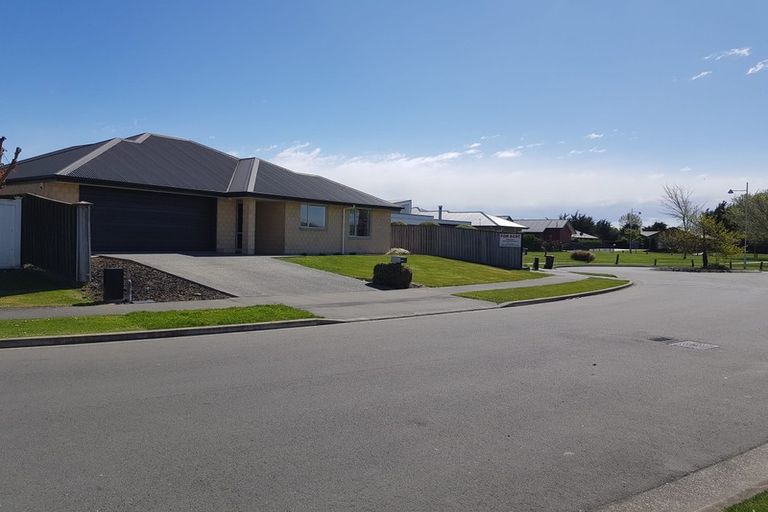 Photo of property in 5 Teagarden Close, Mairehau, Christchurch, 8052