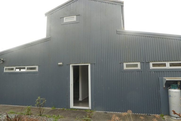 Photo of property in 5 Pukaki Avenue, Ngahere, 7872