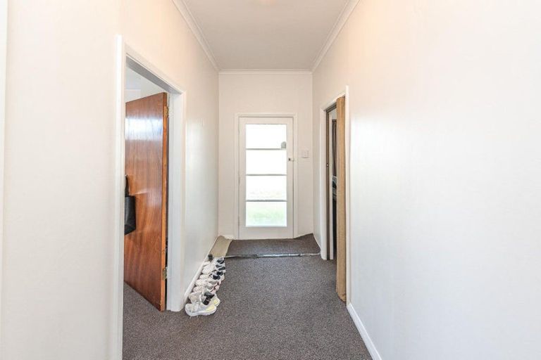 Photo of property in 28 Roberts Avenue, Aramoho, Whanganui, 4500