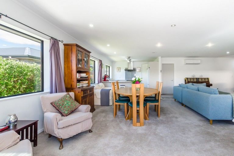 Photo of property in 23 Jade Lane, Paraparaumu, 5032