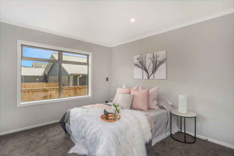 Photo of property in 10/15u Onukutara Place, Huntington, Hamilton, 3281