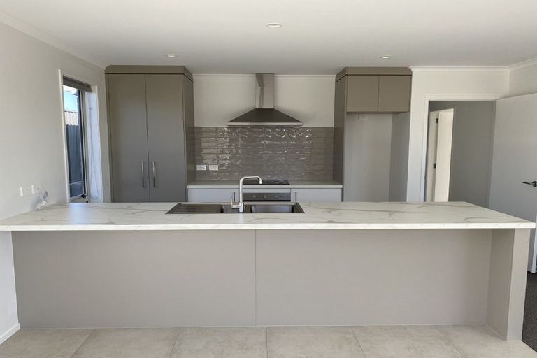 Photo of property in 5 Ash Lane, Omokoroa, 3114