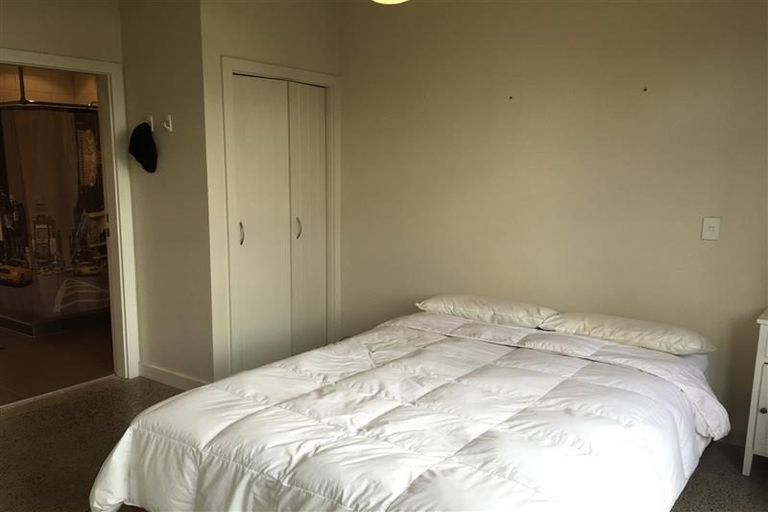 Photo of property in 59u7 Mortimer Terrace, Brooklyn, Wellington, 6021